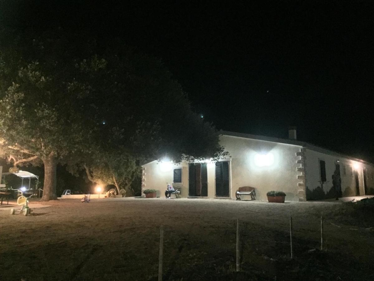 La Striscia Larga Panzió San Pasquale Kültér fotó