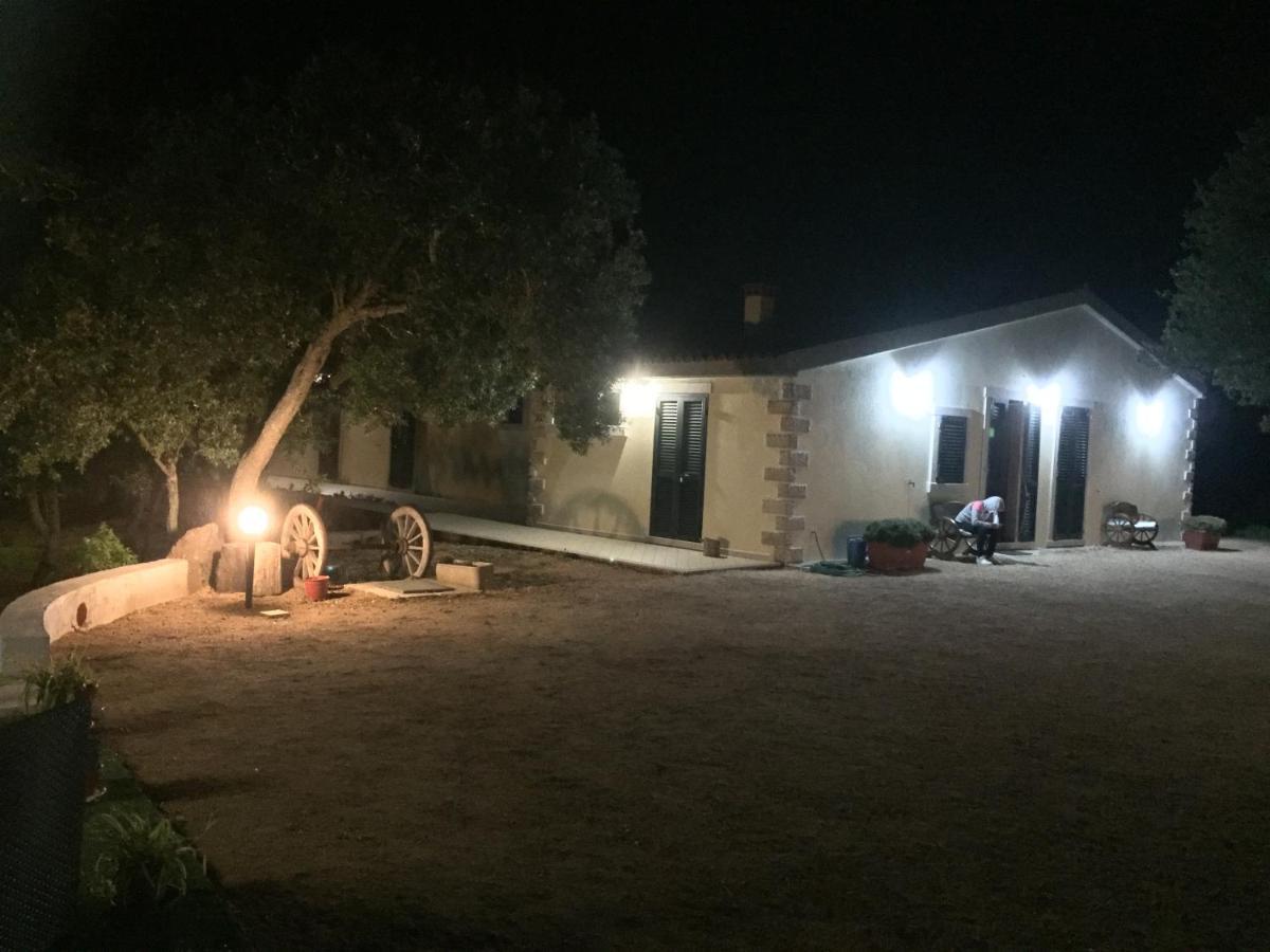 La Striscia Larga Panzió San Pasquale Kültér fotó